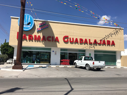 Farmacia Guadalajara, Calle Chihuahua 392, Zona Centro, 35157 Cd Lerdo, Dgo., México, Farmacia y artículos varios | DGO