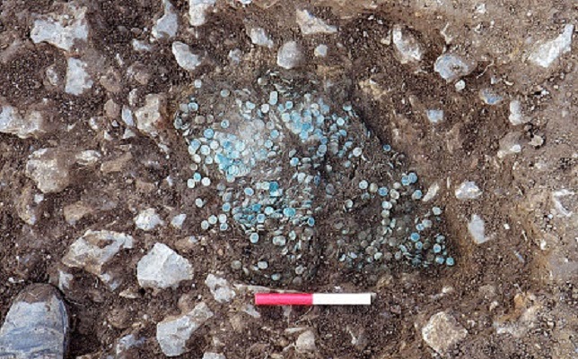 Treasure hunter discovers 22,000 Roman coins Treasure hunter discovers 22,000 Roman coins