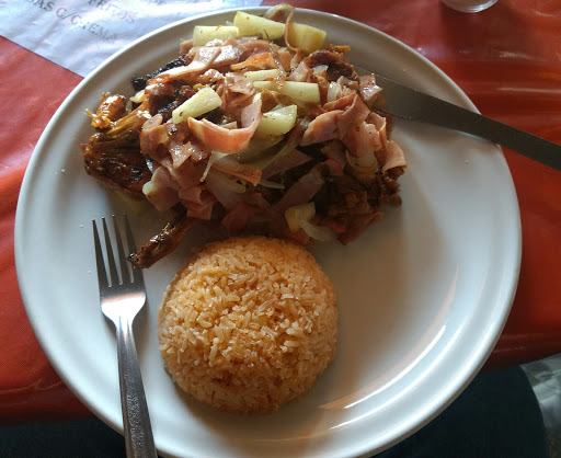 Pollos Garlez, Av. 6, Flores Magon, 94630 Córdoba, Ver., México, Restaurante especializado en pollo | VER