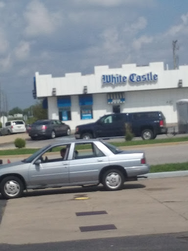 Fast Food Restaurant «White Castle», reviews and photos, 2253 N State St, Greenfield, IN 46140, USA