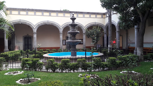 Parroquia de San Miguel Arcángel, 5 de Mayo No.1, Centro, Jerécuaro, Gto., México, Institución religiosa | GTO