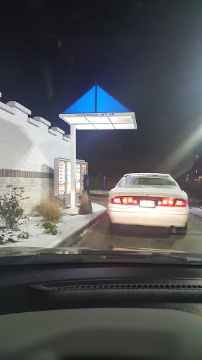 Fast Food Restaurant «White Castle», reviews and photos, 5523 IN-9, Anderson, IN 46013, USA