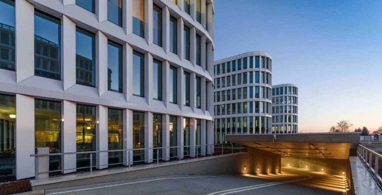 Business Garden Warszawa Hotel by Fuksas