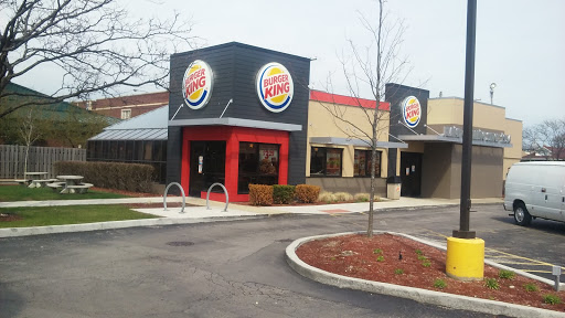 Fast Food Restaurant «Burger King», reviews and photos, 4514 W Diversey Ave, Chicago, IL 60639, USA