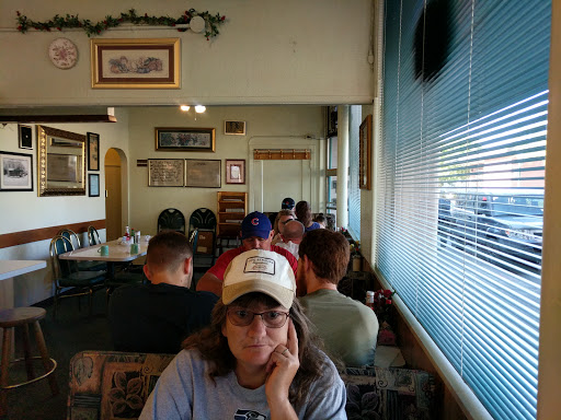 American Restaurant «Rose Restaurant», reviews and photos, 122 W Main, Puyallup, WA 98371, USA