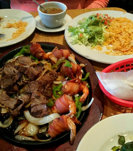 Restaurant «Ostioneria Michoacan», reviews and photos, 25919 I-45, The Woodlands, TX 77380, USA