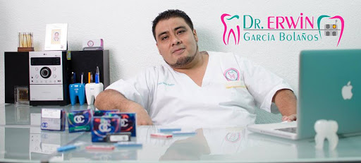 Dr. Erwin García Bolaños, AV 5 de Mayo 1306, Altos, COL. EL Reposo, La Piragua, 68310 San Juan Bautista Tuxtepec, Oax., México, Dentista cosmético | OAX