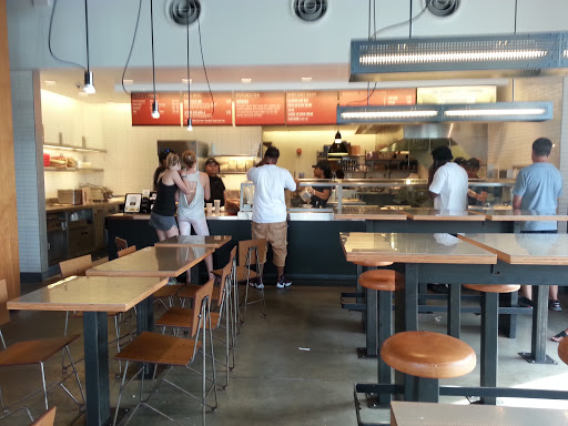 Mexican Restaurant «Chipotle Mexican Grill», reviews and photos, 2040 Abbey Rd, Charlottesville, VA 22911, USA