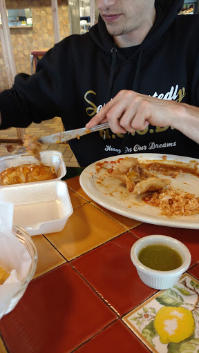 Mexican Restaurant «Las Cazuelas Mexican & Seafood Restaurant», reviews and photos, 10105 S Tacoma Way, Tacoma, WA 98499, USA