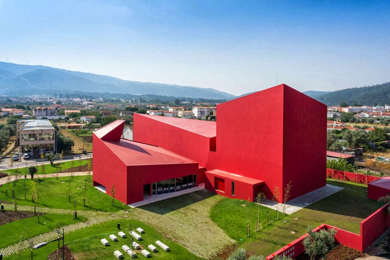 Casa das Artes by Future Architecture Thinking