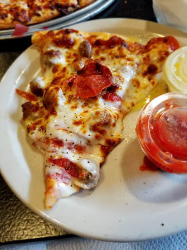 Pizza Restaurant «Pizza Place», reviews and photos, 2931 Richland Ave, Louisville, KY 40220, USA
