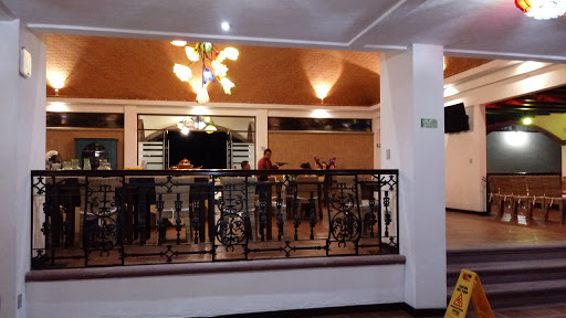 Restaurante El Canto de los Grillos, Eucaliptos, Santa Teresa, 69005 Heroica Cd de Huajuapan de León, Oax., México, Restaurantes o cafeterías | OAX
