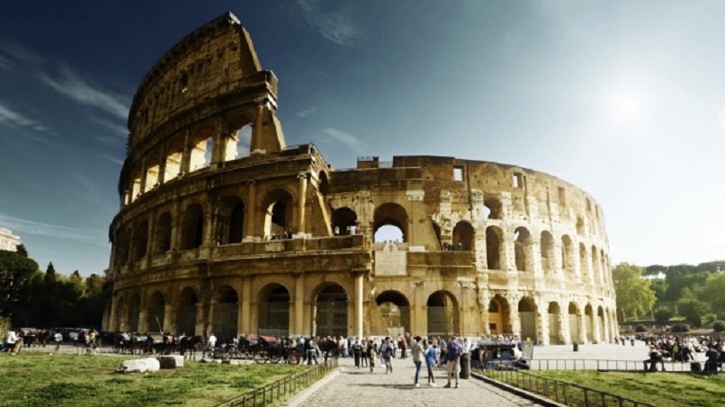 French tourist arrested for Colosseum drone flight French tourist arrested for Colosseum drone flight