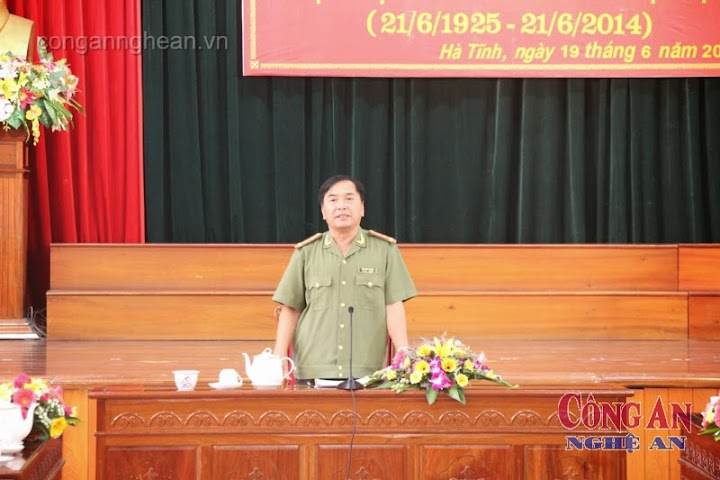 Đại tá Trần Công Trường - Giám đốc Công an tỉnh Hà Tĩnh phát biểu tại buổi gặp mặt