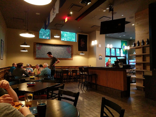 American Restaurant «Lost Rhino Retreat», reviews and photos, 22885 Brambleton Plaza, Ashburn, VA 20148, USA