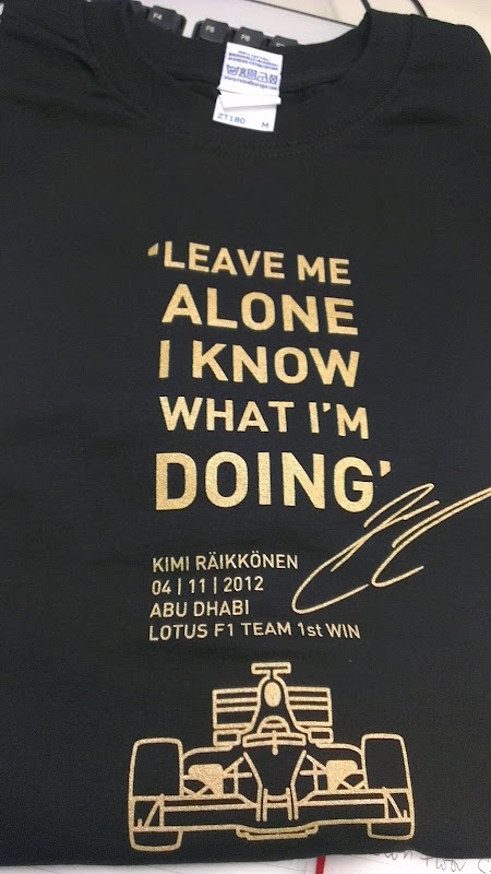 одна из 500 футболок, отправленных Райкконеном на базу в Энстоун после победы на Гран-при Абу-Даби 2012