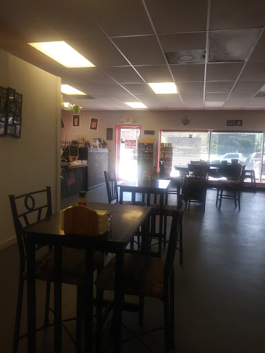 Restaurant «Groves Cafe & Coffee Bar», reviews and photos, 6039 39th St, Groves, TX 77619, USA