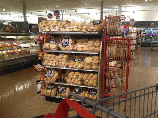 Supermarket «Stop & Shop», reviews and photos, 66 Point Judith Rd, Narragansett, RI 02882, USA