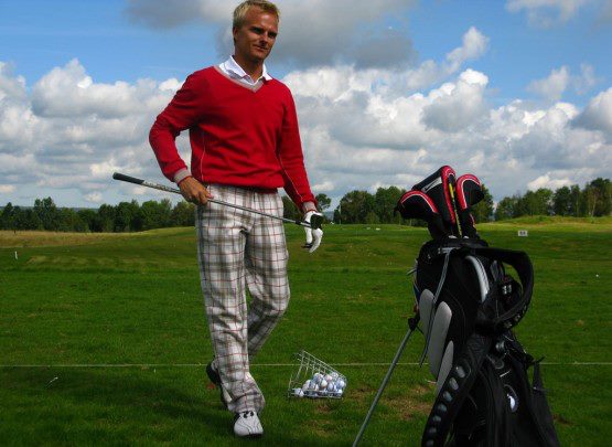 Хейкки Ковалайнен на турнире по гольфу