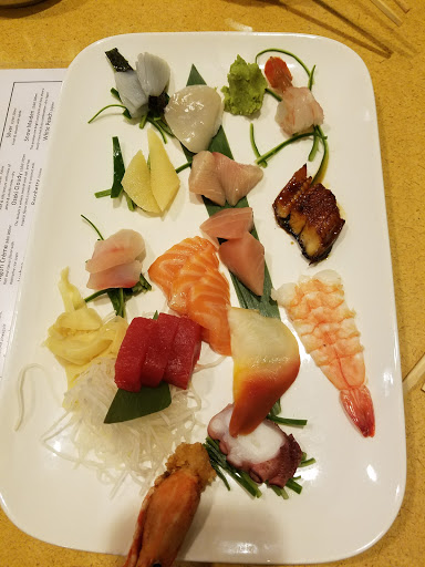 Sushi Restaurant «Genki Japanese & Sushi Restaurant», reviews and photos, 4724 New Centre Dr, Wilmington, NC 28405, USA
