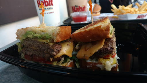 Hamburger Restaurant «The Habit Burger Grill», reviews and photos, 909 Lomas Santa Fe Dr, Solana Beach, CA 92075, USA
