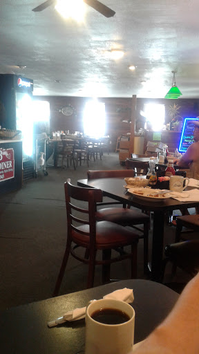 Restaurant «B & B Family Diner», reviews and photos, 3260 Pittsburgh Rd, Perryopolis, PA 15473, USA