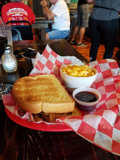 Barbecue Restaurant «Back Alley Smokehouse», reviews and photos, 90 School St, Carlisle, IA 50047, USA