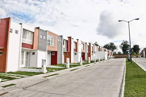 Casas Carpín, Carretera Transitmica km. 264 Local 5 y 68, Insurgentes Sur, 96710 Minatitlán, Ver., México, Contratista | VER