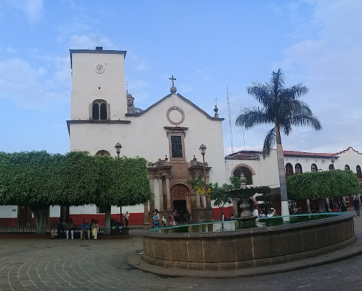 Catedral de Tacámbaro, Artículo 123, Centro, 61650 Tacámbaro de Codallos, Mich., México, Institución religiosa | MICH