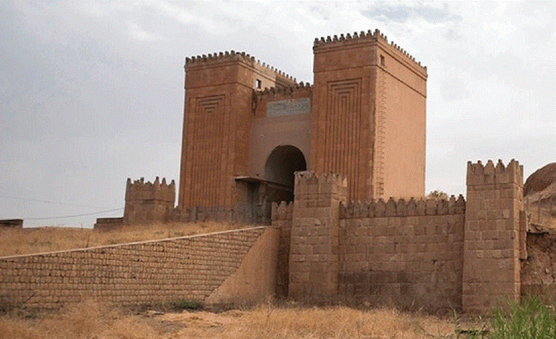 IS destroys the Mishqi Gate of ancient city of Nineveh IS destroys the Mishqi Gate of ancient city of Nineveh