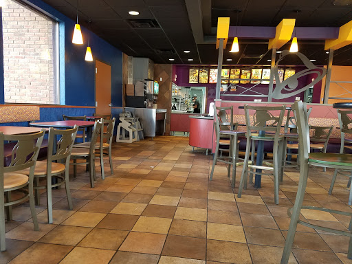 Mexican Restaurant «Taco Bell», reviews and photos, 308 E Main St, Ravenna, OH 44266, USA