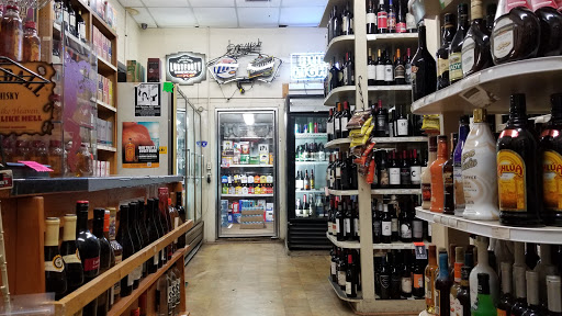 Liquor Store «Hillcrest Liquor and Fine Wines», reviews and photos, 2814 Kavanaugh Blvd, Little Rock, AR 72205, USA