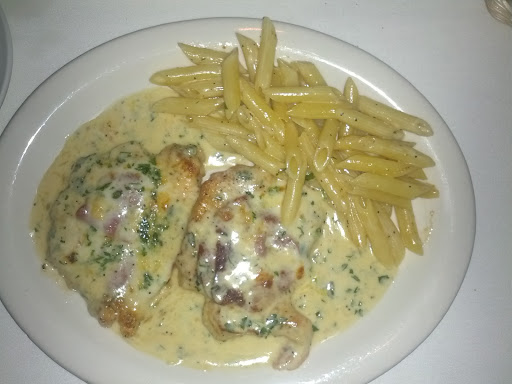 Italian Restaurant «Salvatore Ristorante Italiano», reviews and photos, 6100 Roosevelt Way NE, Seattle, WA 98115, USA
