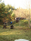 Kliknij by wejść http://lh6.googleusercontent.com/-5DOcOOzY1Xg/Tr6UDt2l3vI/AAAAAAAAJP8/ll2YNYcPRZo/s144/saperski-inscenizacja-szczecinek-25.JPG