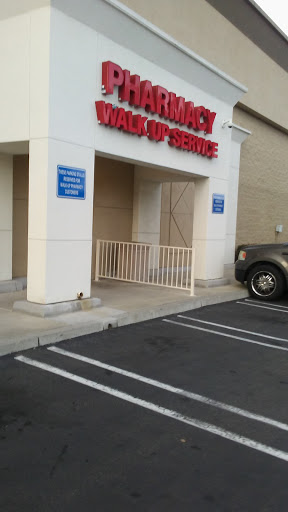 Grocery Store «Ralphs», reviews and photos, 380 E 17th St, Costa Mesa, CA 92627, USA