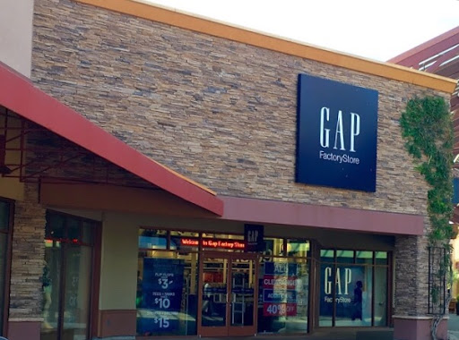 Clothing Store «Gap Outlet», reviews and photos, 1001 N Arney Rd, Woodburn, OR 97071, USA