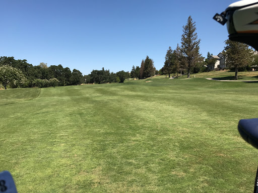 Country Club «Oakhurst Country Club», reviews and photos, 1001 Peacock Creek Dr, Clayton, CA 94517, USA
