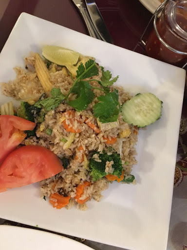 Thai Restaurant «Swadee Thai house», reviews and photos, 302 Main St, Emmaus, PA 18049, USA