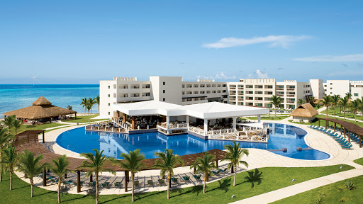 Secrets Silversands Riviera Cancun, Bahia de Petempich MZ 31 Lote14-02, SM 12, 77580 Benito Juarez, Q.R., México, Complejo hotelero | ZAC