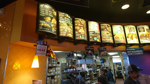 Mexican Restaurant «Taco Bell», reviews and photos, 6430 Center Dr, Whitestown, IN 46075, USA