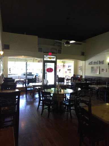 Restaurant «Boerne Grill/Daily Grind», reviews and photos, 143 S Main St, Boerne, TX 78006, USA