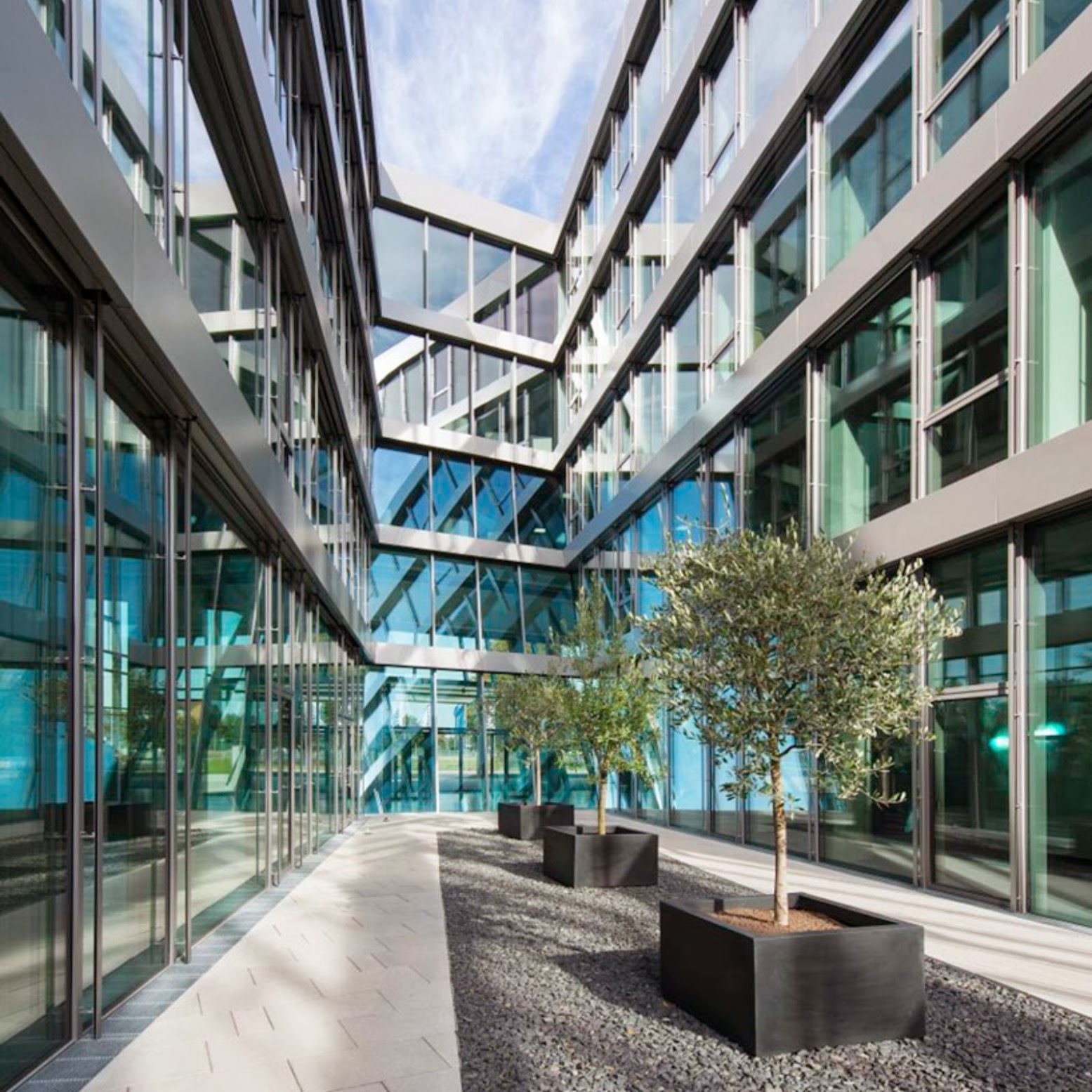 Hahn Kolb Headquarters by Sigrid Hintersteininger architects