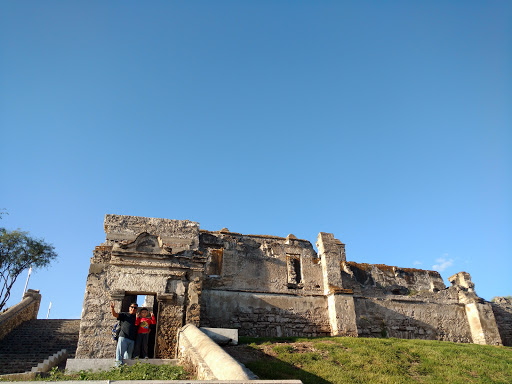 centro cultural el calvario, Calle 3 Sur 903, Guadalupe Hidalgo, 75790 Tehuacán, Pue., México, Institución religiosa | PUE