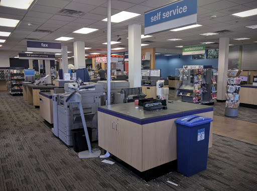 Print Shop «FedEx Office Print & Ship Center», reviews and photos, 2400 Bridgeway, Sausalito, CA 94965, USA