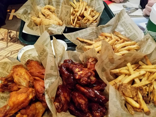 Chicken Wings Restaurant «Wingstop», reviews and photos, 3330 Central Ave, Toledo, OH 43606, USA