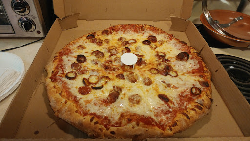 Pizza Takeaway «Kens Pizza Corner», reviews and photos, 5665 W Henrietta Rd, West Henrietta, NY 14586, USA