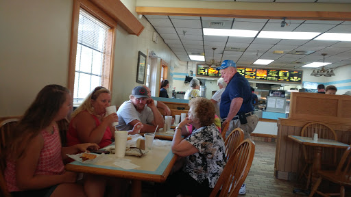 Restaurant «The Original Chicken Kitchen», reviews and photos, 809 N Broad St, Edenton, NC 27932, USA