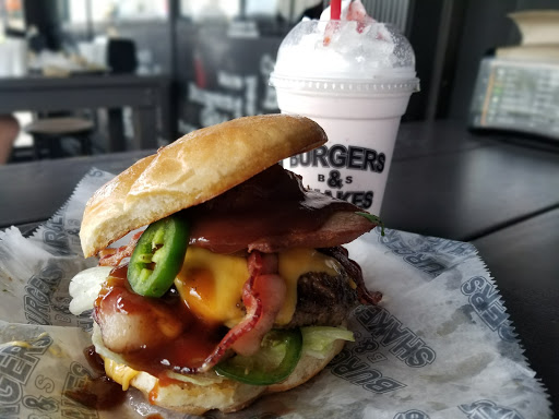 Restaurant «Burgers & Shakes», reviews and photos, 7401 Collins Ave, Miami Beach, FL 33141, USA