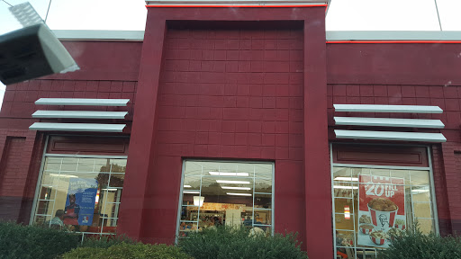 Fast Food Restaurant «KFC», reviews and photos, 421 Broadway, Saugus, MA 01906, USA
