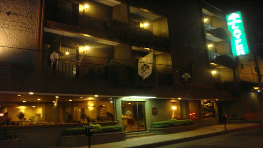 HOTEL LAYFER, AVENIDA 5 ENTRE CALLE 9 Y 11 NUMERO, NUMERO 908, Centro, 94500 Córdoba, Ver., México, Hotel en el centro | VER